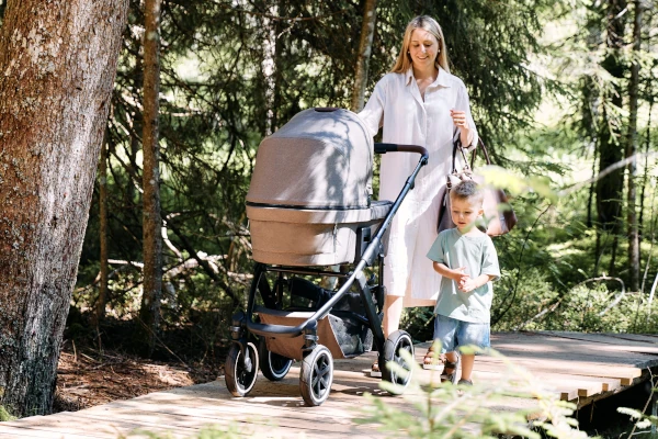 Kombi-Kinderwagen Kombi-Kinderwagen